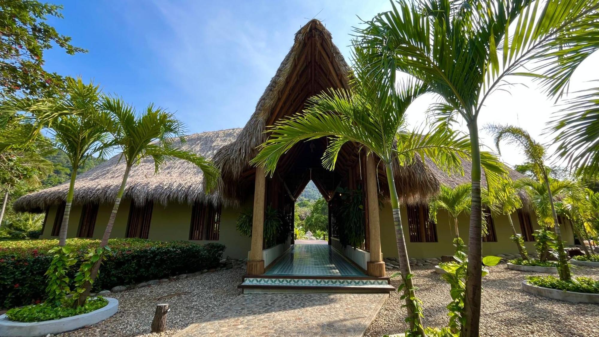 Senda Watapuy Hotel El Zaino Bagian luar foto Entrance to the resort