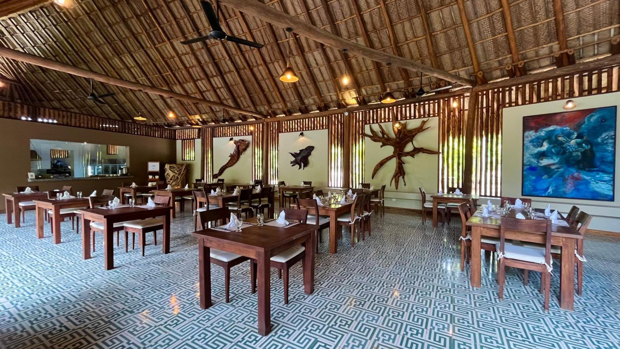 Senda Watapuy Hotel El Zaino Bagian luar foto Restaurant at the resort